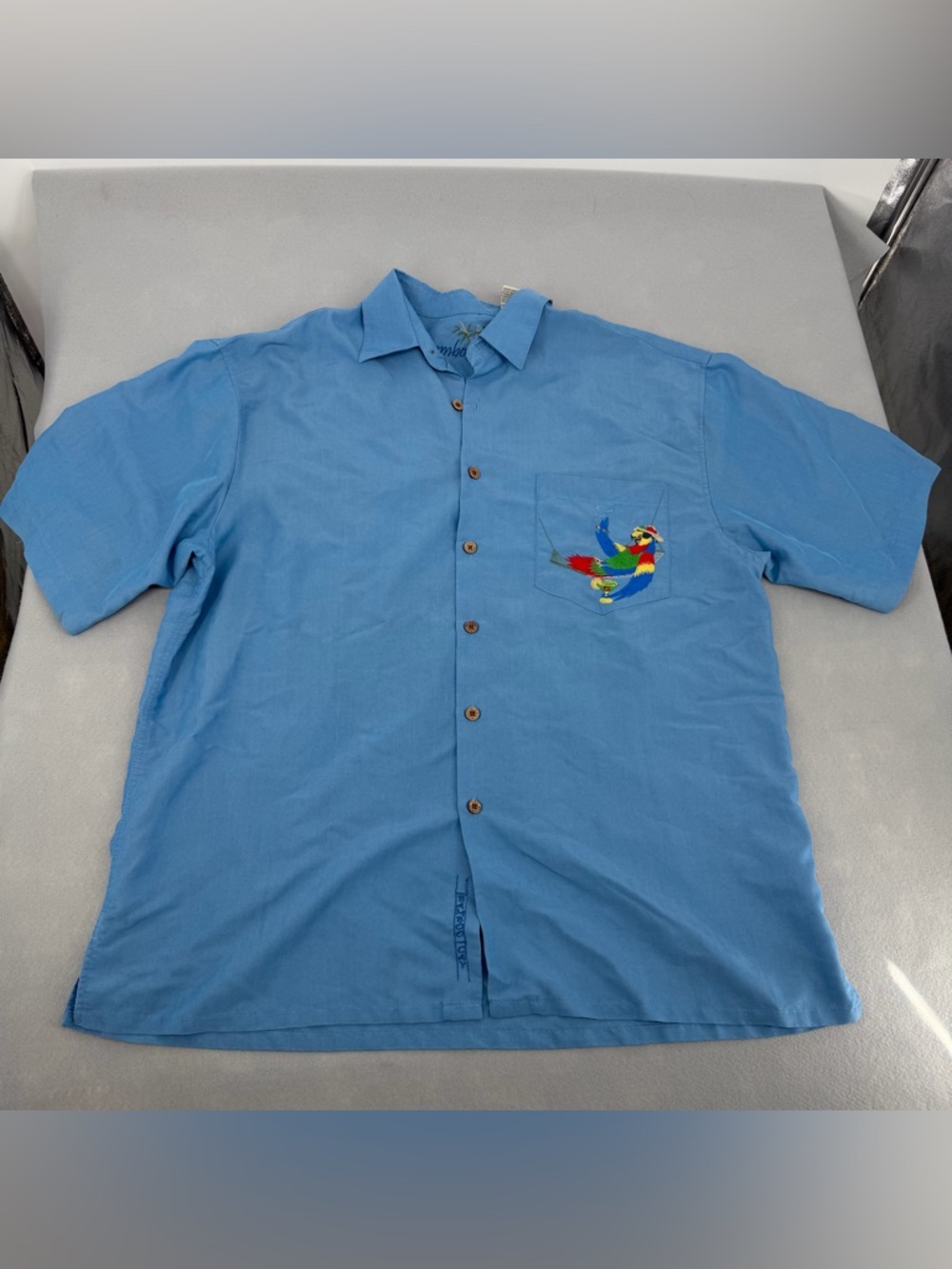 Bamboo Cay Blue Always 5 O’Clock Embroidered Button Down Shirt Large